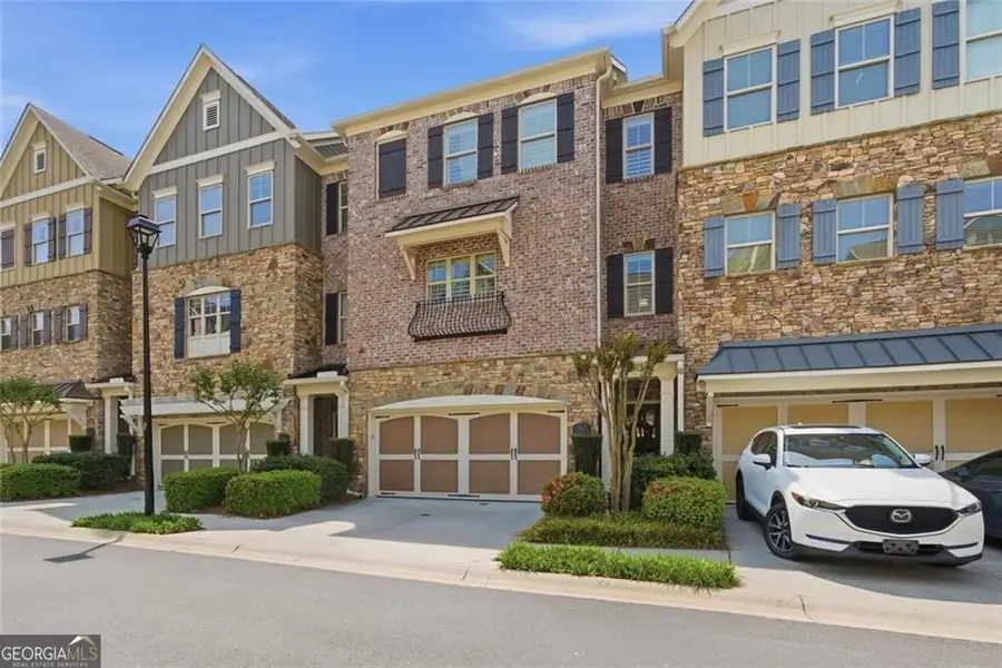 965 Thibideau Court, Sandy Springs, GA 30328 - #2