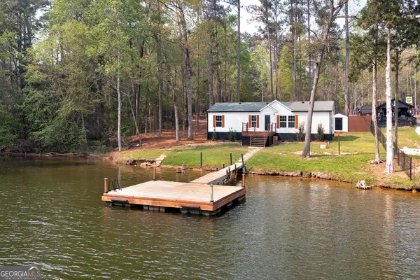 595 Barnetts Bridge Road, Jackson, GA 30233