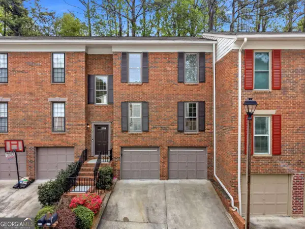 605 Brandywine Circle, Atlanta, GA 30350