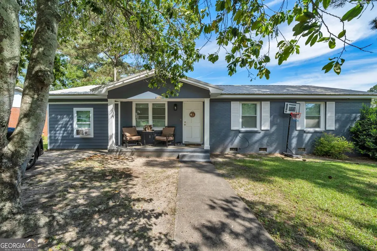 611 E 3rd Avenue, Cordele, GA 31015 - #1