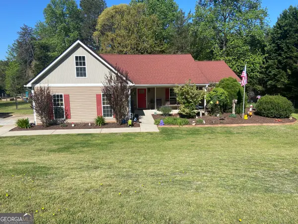 879 Hawk Creek Trail, Winder, GA 30680