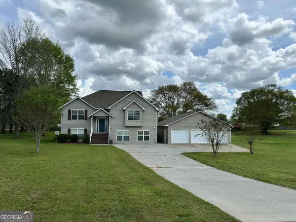 2334 Frettiesburg Drive, Rockmart, GA 30153