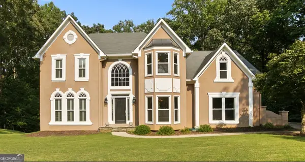 1704 Amberwood Pointe, Woodstock, GA 30189