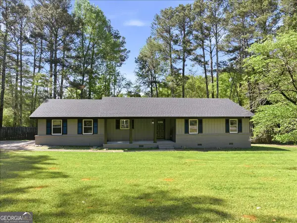 108 Fair Oaks Drive Se, Conyers, GA 30094