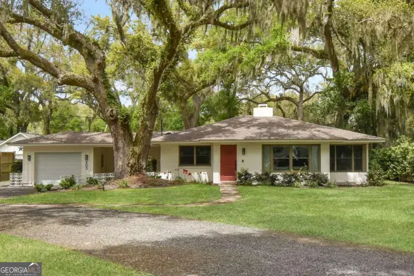 205 Youngwood Drive, St. Simons, GA 31522