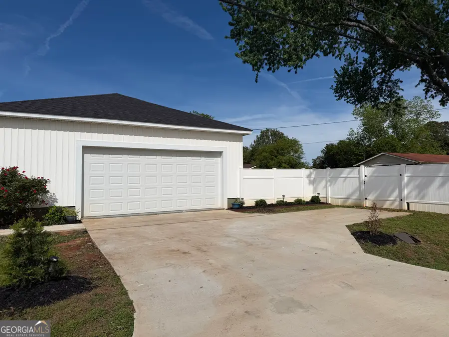 202 W County Road, Thomaston, GA 30286 - #2