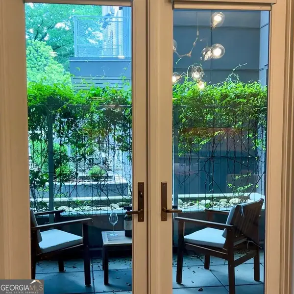 775 Juniper Street #220, Atlanta, GA 30308