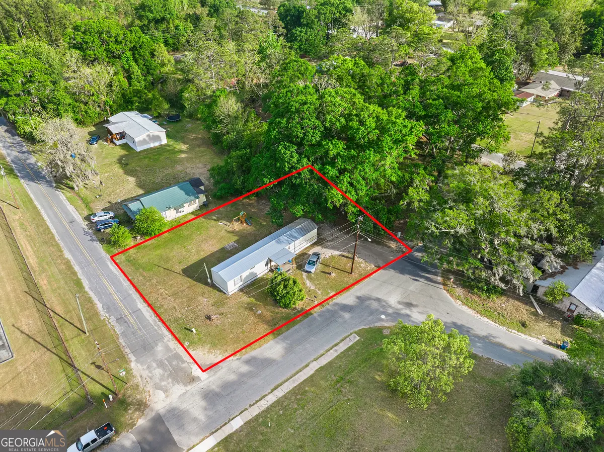 304 Cannon Street, Nahunta, GA 31553 - #1