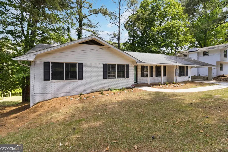 4204 Williamsburg Drive, Atlanta, GA 30337 - #2