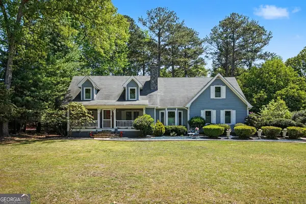 180 Roxboro Court, Fayetteville, GA 30215