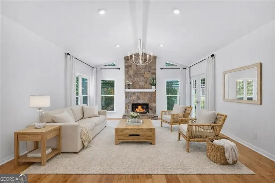 755 E Hembree Crossing, Roswell, GA 30076 - #2