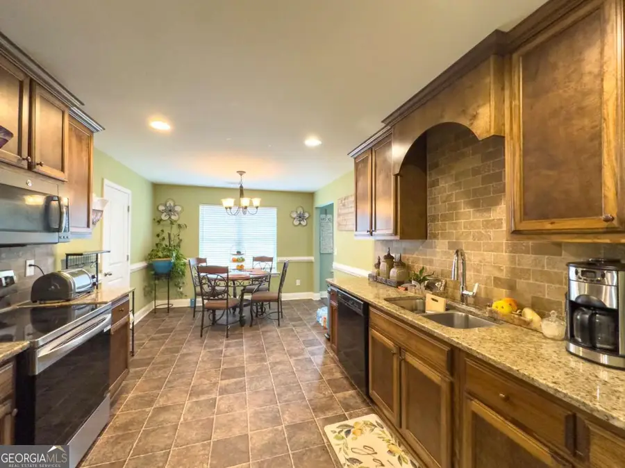 5409 Stepstone Way, Gainesville, GA 30506 - #2