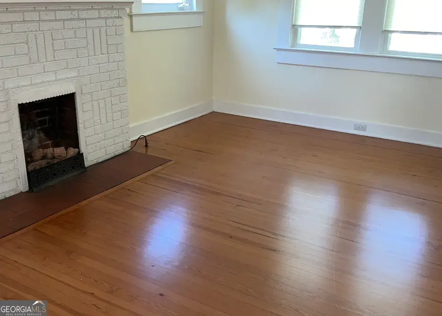 245 Edwards Street, Elberton, GA 30635 - #2