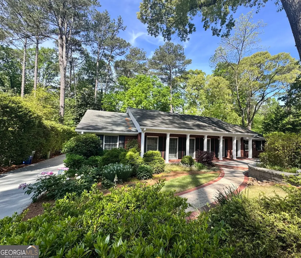 2898 Sequoyah Drive Nw, Atlanta, GA 30327 - #1