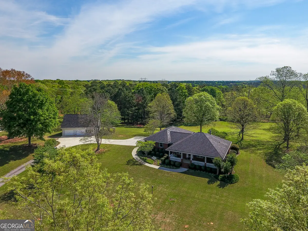 2117 W Grantville Road, Grantville, GA 30220 - #1