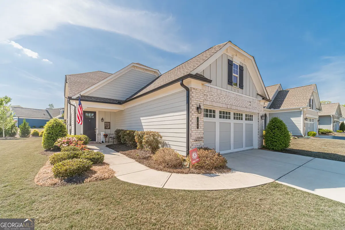 196 Chatuge Drive, Hoschton, GA 30548 - #1