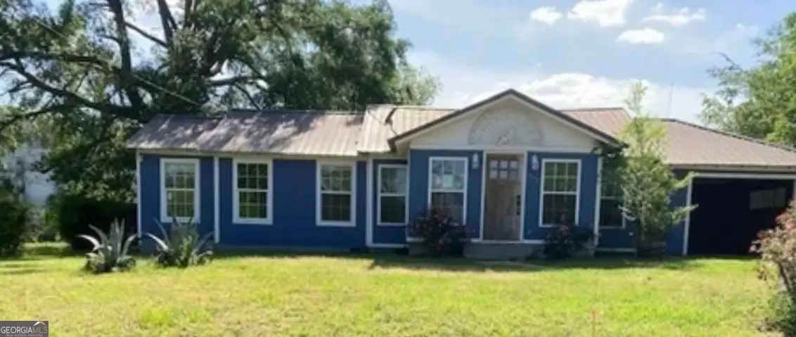 113 N Fifth Street, Glenwood, GA 30428 - #1