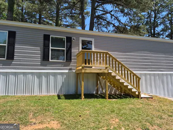 11 Poole Circle, Ellenwood, GA 30294