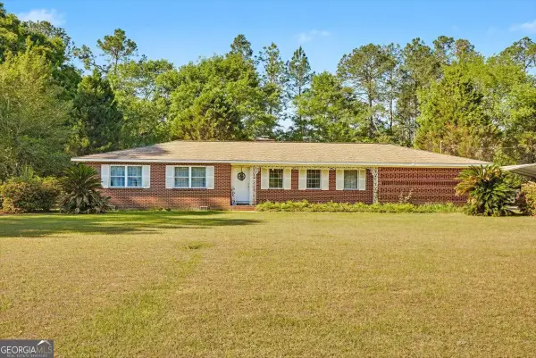 803 E Barnard Street, Glennville, GA 30427