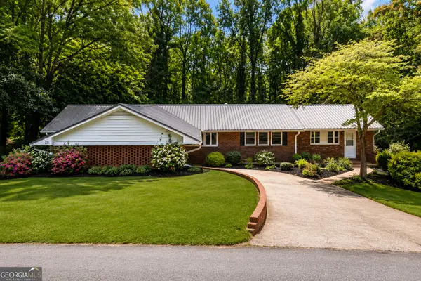 231 Honeysuckle Drive, Commerce, GA 30529