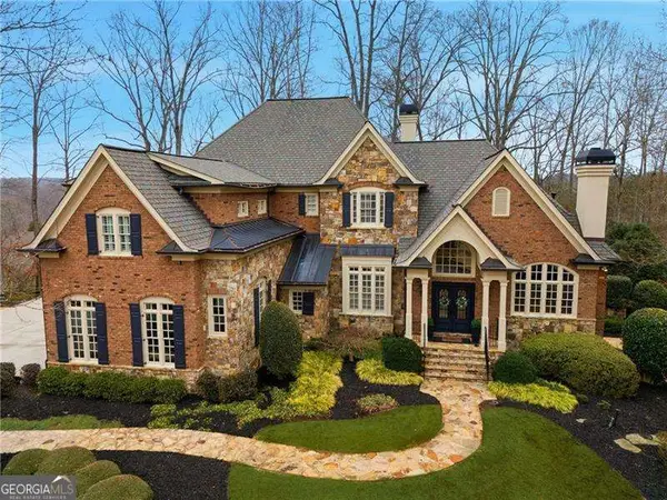 135 Foxhollow Trail, Alpharetta, GA 30004