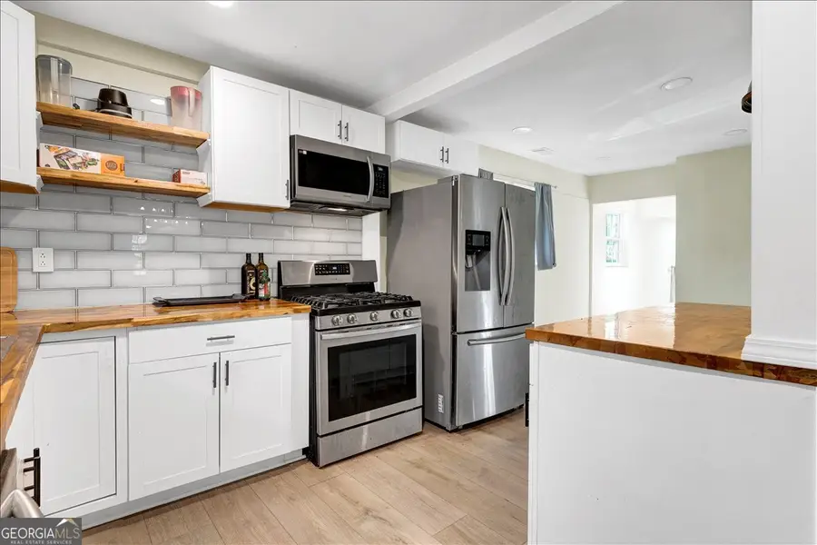 466 Lake Drive, Hapeville, GA 30354 - #3