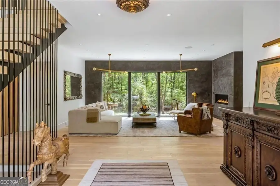 17 Interlochen Drive Drive Ne, Atlanta, GA 30342 - #2