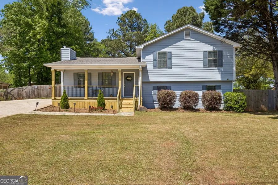 1492 Sir Knights Way, Lawrenceville, GA 30045 - #2
