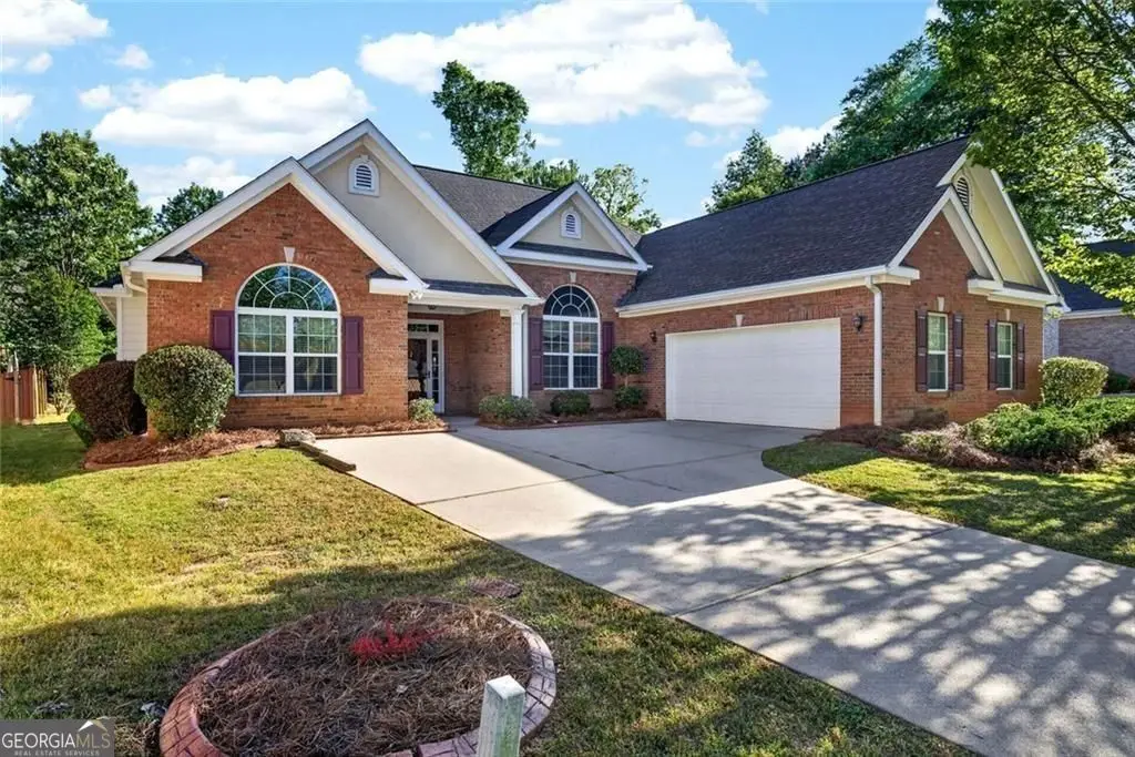 8004 Larksview Drive, Fairburn, GA 30213 - #1