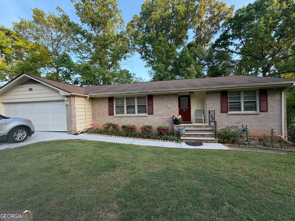 2906 Castle Drive, Lawrenceville, GA 30044 - #1