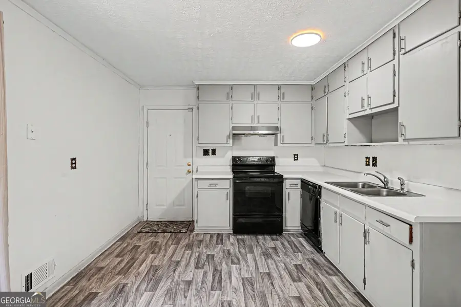 6364 Maddox Road, Morrow, GA 30260 - #2