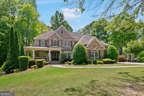 5640 Lake Oak Landing, Cumming, GA 30040