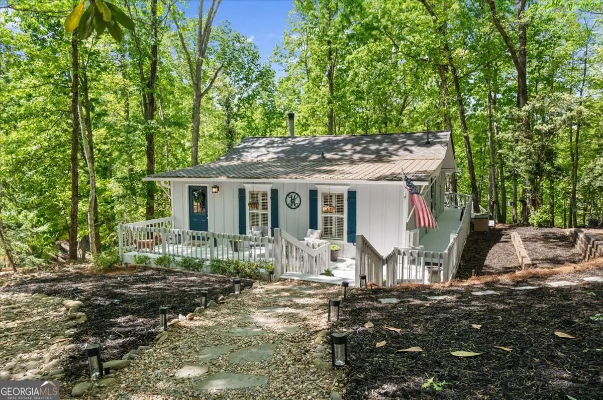 6551 Bermuda Lane, Flowery Branch, GA 30542 - #1