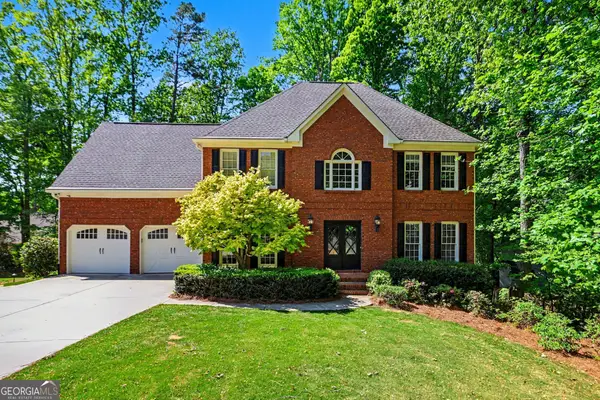 5702 Fallsbrook Lane Nw, Acworth, GA 30101