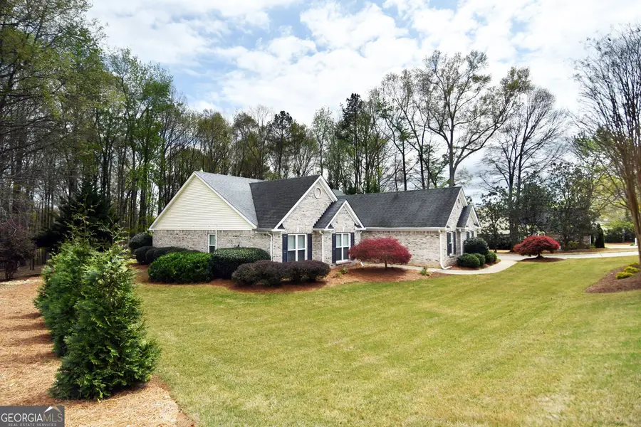 601 Meadowcreek Drive, Jefferson, GA 30549 - #3