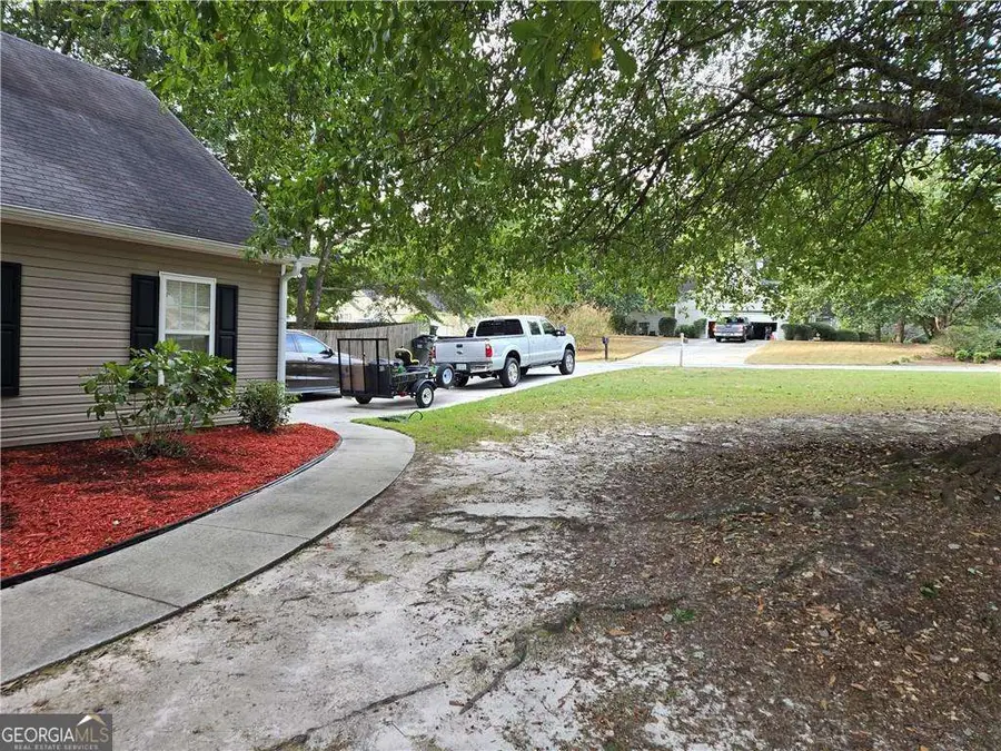 7001 Greenridge Drive, Loganville, GA 30052 - #3