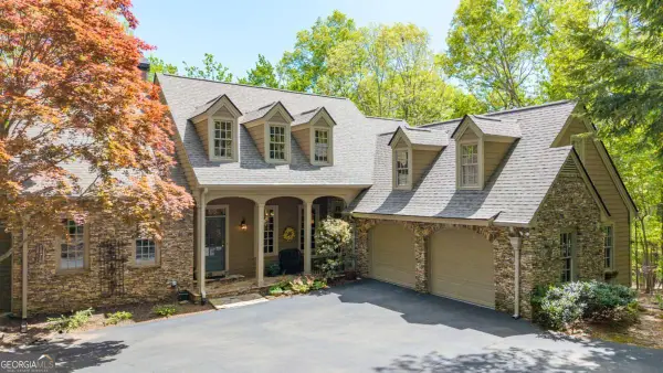 208 Muirfield Way, Jasper, GA 30143