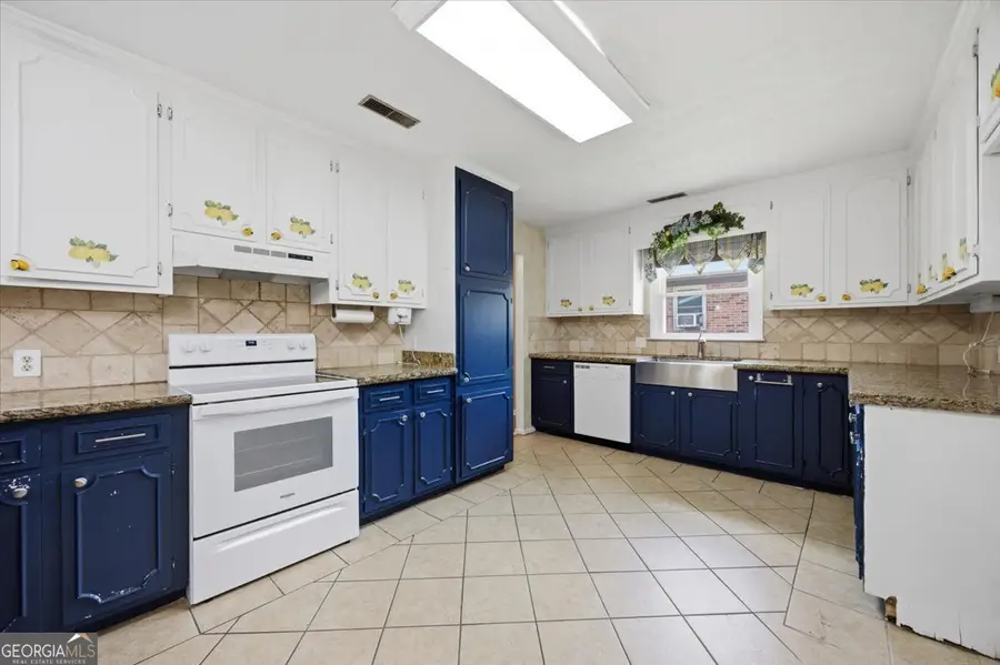 3269 Lennox Drive, Macon, GA 31204 - #3