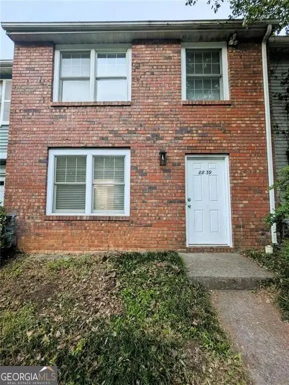 8839 Long Beach Circle, Sandy Springs, GA 30350