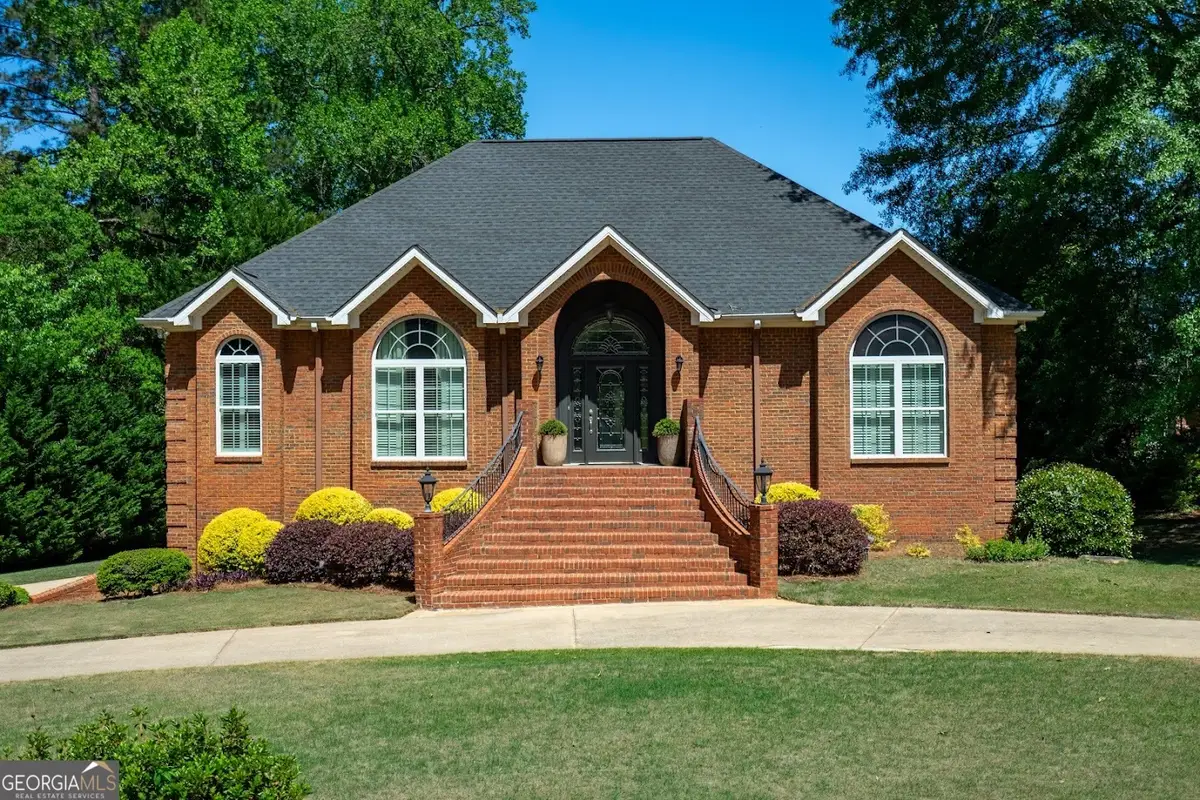 910 Piney Woods Drive, Lagrange, GA 30240 - #1