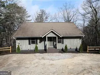 505 Long Mountain Drive, Lakemont, GA 30552