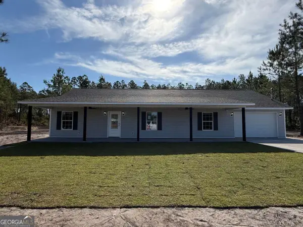 121 Hawks Place, Waynesville, GA 31566