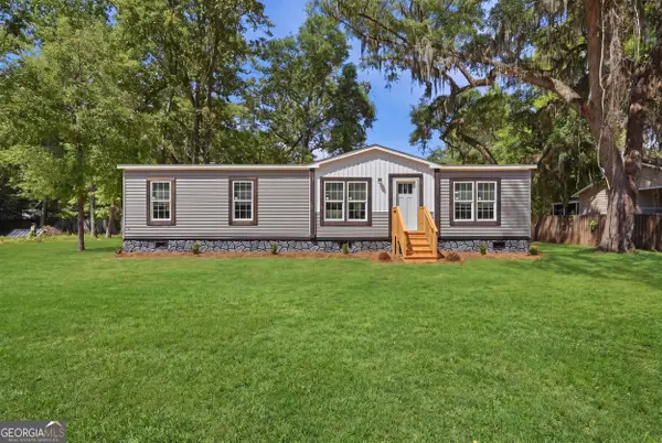 161 Cc Jones Avenue, Midway, GA 31320