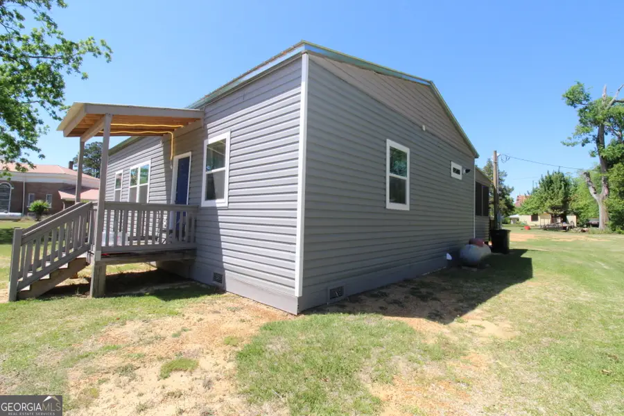 218 6th Avenue, Rochelle, GA 31079 - #2