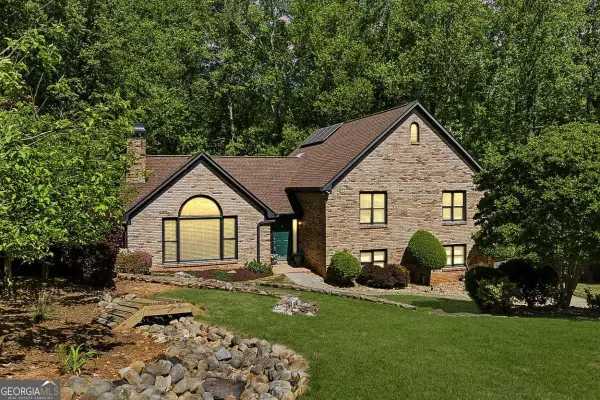 1156 Meadow Oaks Drive Nw, Acworth, GA 30102