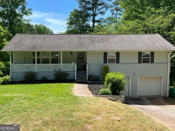 1609 Elm Ridge Way, Stone Mountain, GA 30083