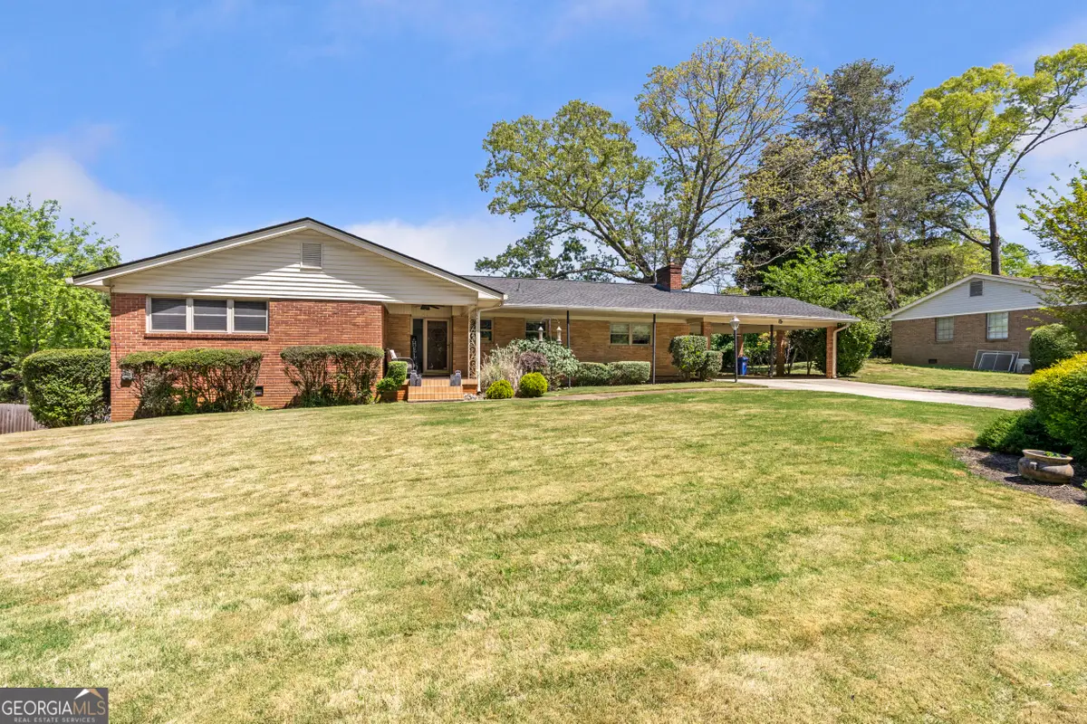 2037 Pine Tree Trail, Gainesville, GA 30501 - #1