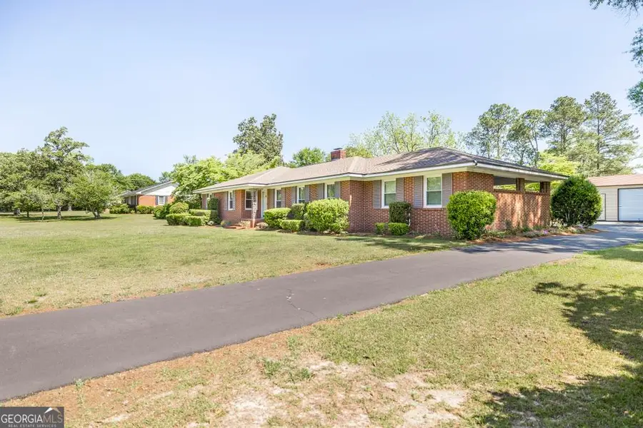 129 S Seventh Street, Cochran, GA 31014 - #3