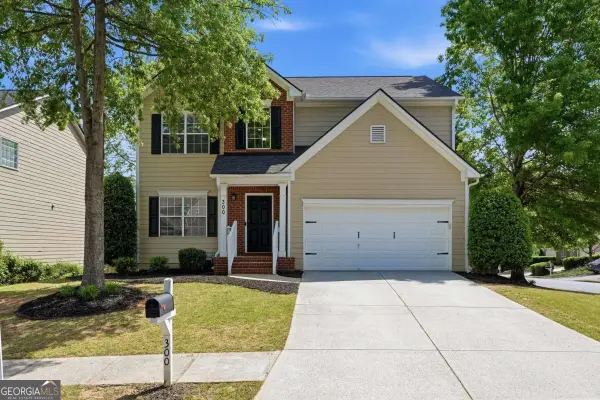 300 Tuggle Court, Woodstock, GA 30188