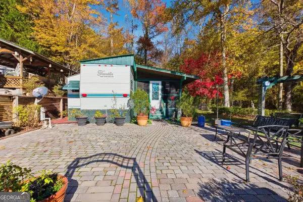 105 Holiday Loop, Cleveland, GA 30528